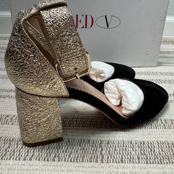 RED Valentino- Suede D'Orsay Pumps- Black/Gold-Women’s Size 36 - Picture 11 of 12